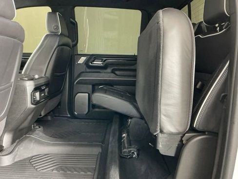 Used 2025 GMC Sierra 2500 AT4X w/ AT4X AEV Edition AWD/4WD image 32