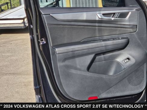 Used 2024 Volkswagen Atlas Cross Sport SE w/ Panoramic Sunroof Package FWD image 14