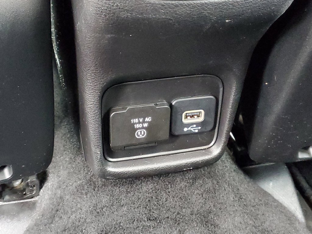 Used 2019 Jeep Compass Limited AWD/4WD image 16