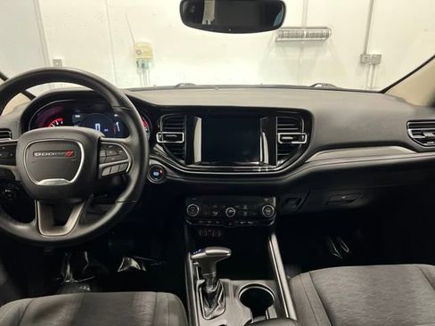 Used 2022 Dodge Durango SXT image 11