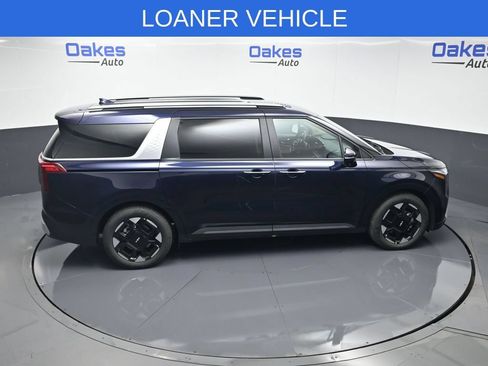 Used 2026 Kia Carnival EX FWD image 52