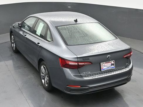 Used 2022 Volkswagen Jetta SE FWD image 31