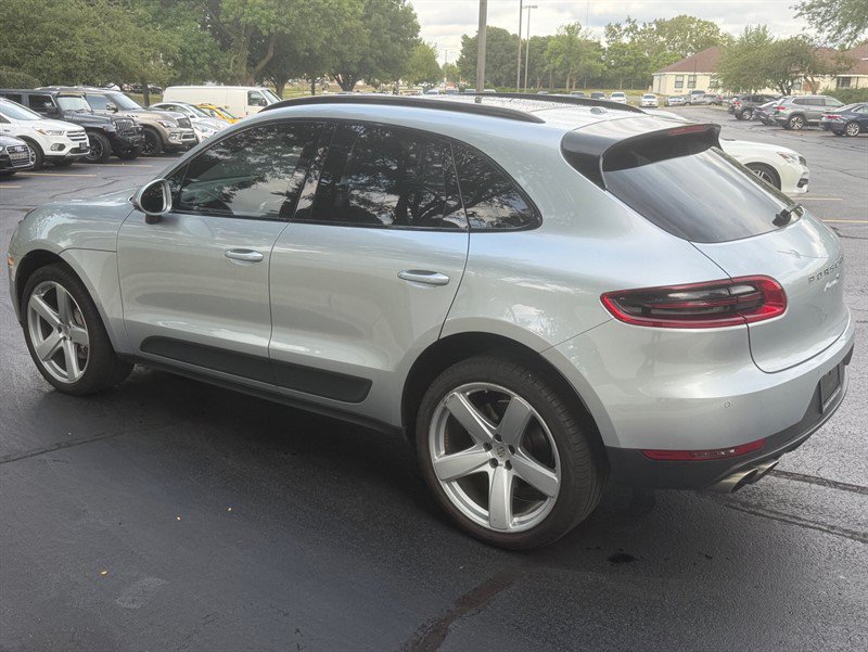 Used 2016 Porsche Macan S AWD/4WD image 8