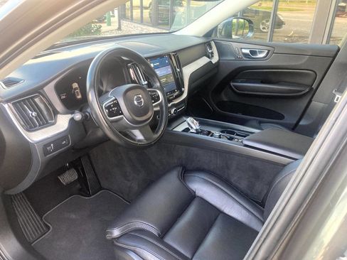 Used 2022 Volvo XC60 B6 Inscription w/ Advanced Package image 10