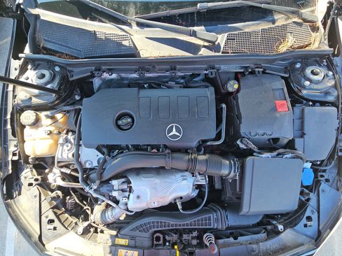 Used 2019 Mercedes-Benz A 220 w/ AMG Line image 17