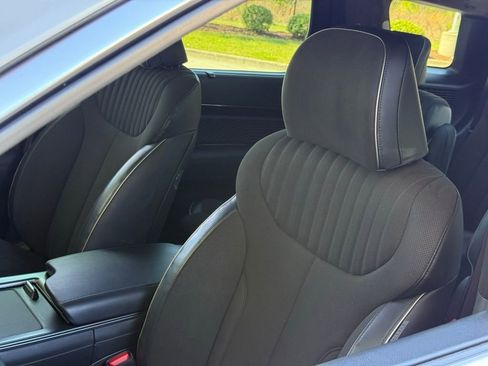 Used 2024 Hyundai Palisade Calligraphy image 19