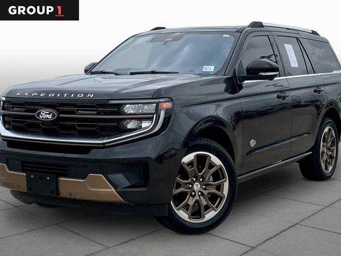 Used 2025 Ford Expedition King Ranch image 1