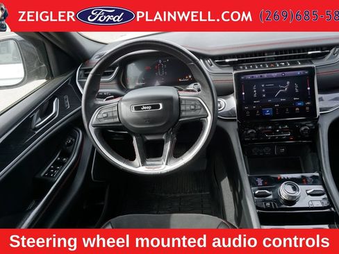 Used 2022 Jeep Grand Cherokee Trailhawk w/ ADV Protech Group II AWD/4WD image 13
