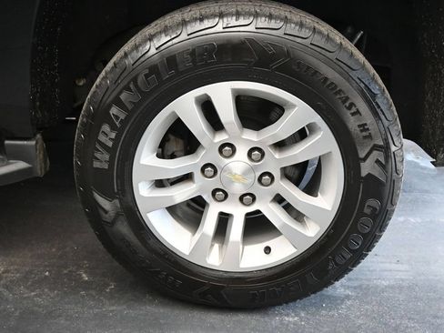 Used 2019 Chevrolet Tahoe LT AWD/4WD image 15