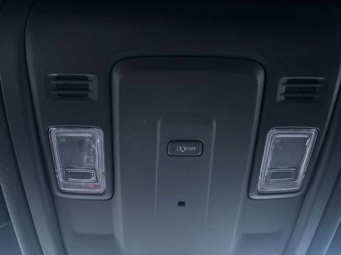 Used 2022 Chevrolet Suburban LS w/ Driver Alert Package image 31