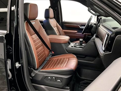 Used 2023 GMC Sierra 1500 Denali Ultimate image 7