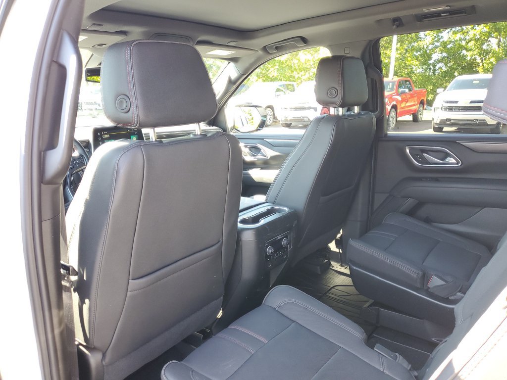 Used 2023 Chevrolet Tahoe RST w/ Luxury Package AWD/4WD image 31