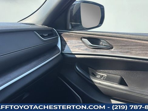 Used 2024 Jeep Grand Cherokee Limited 4xe AWD/4WD image 13