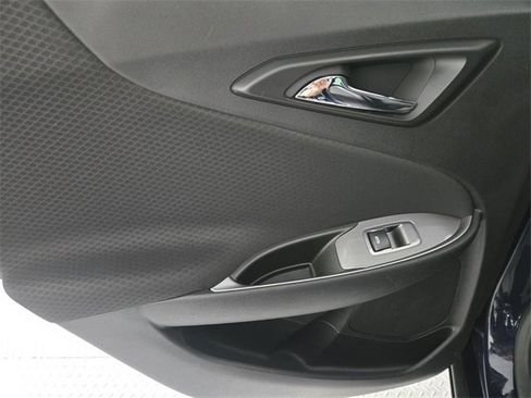 Used 2018 Chevrolet Malibu LS w/ LPO, Convenience Package 2 image 19