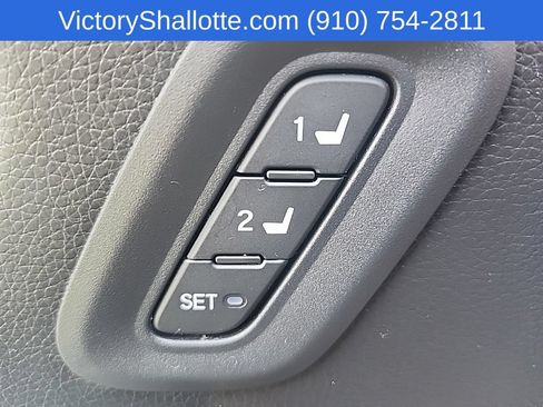 Used 2025 Honda Pilot Black Edition image 22