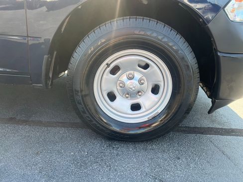 Used 2017 RAM 1500 Tradesman w/ Power & Remote Entry Group image 9