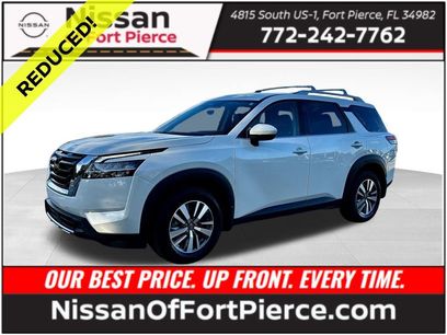 Used 2024 Nissan Pathfinder SL