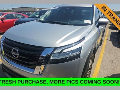 Used 2024 Nissan Pathfinder Platinum