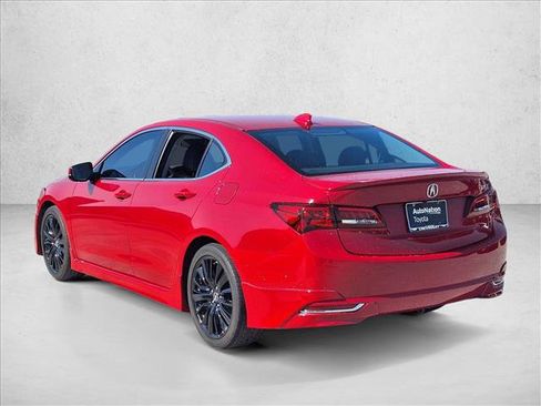 Used 2017 Acura TLX FWD image 6