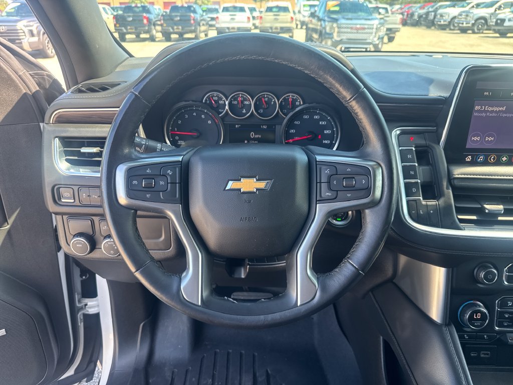 Used 2021 Chevrolet Suburban LT RWD image 15