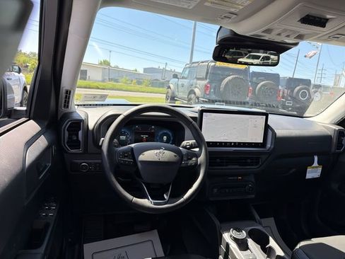 New 2026 Ford Bronco Sport Outer Banks image 14