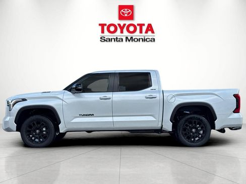 New 2026 Toyota Tundra Limited AWD/4WD image 8
