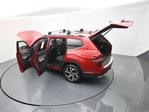Used 2023 Volkswagen Atlas SEL AWD/4WD image 25