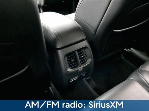 Used 2019 Jeep Cherokee Limited AWD/4WD image 13