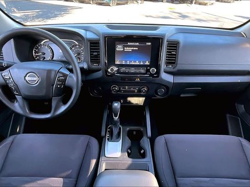 Used 2022 Nissan Frontier S w/ Technology Package image 16