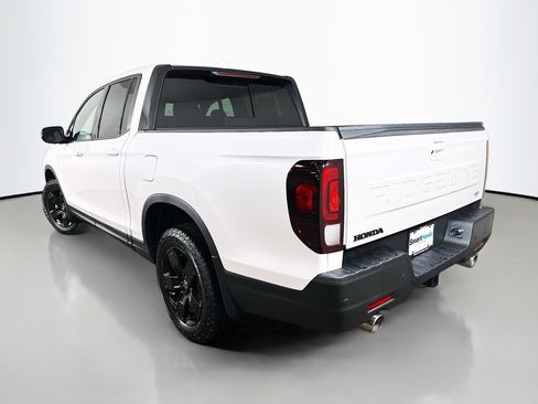 New 2026 Honda Ridgeline Black Edition image 5