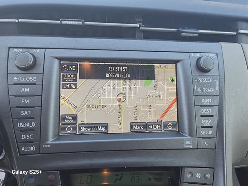 Used 2014 Toyota Prius image 30