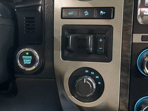 Used 2015 Ford Expedition Limited w/ Equipment Group 301A image 49