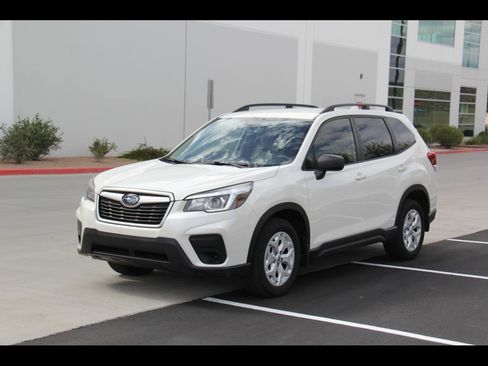Used 2020 Subaru Forester Premium w/ Alloy Wheel Package image 1
