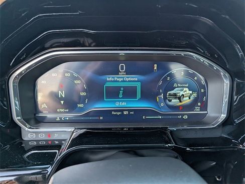 Used 2025 Chevrolet Silverado 1500 ZR2 w/ Technology Package image 17