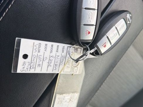 Certified 2021 Nissan Rogue S image 19