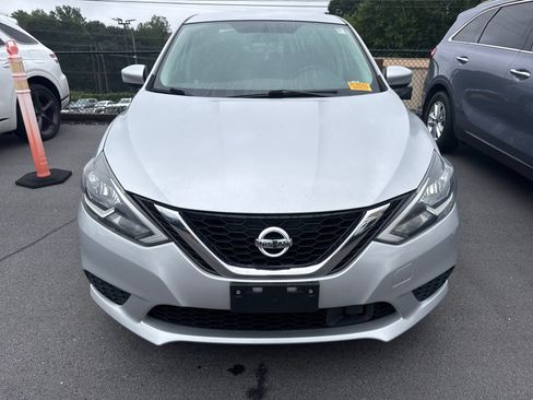 Used 2018 Nissan Sentra SV FWD image 3