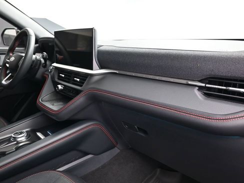 Used 2025 Ford Explorer ST image 14