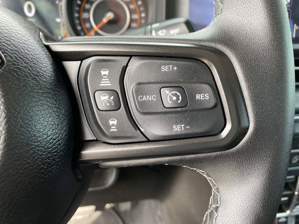 Certified 2026 Jeep Gladiator Mojave AWD/4WD image 19