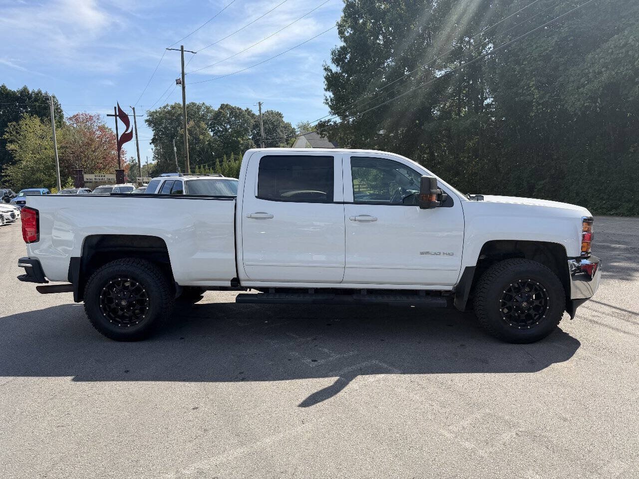 Used 2018 Chevrolet Silverado 2500 LT AWD/4WD image 4