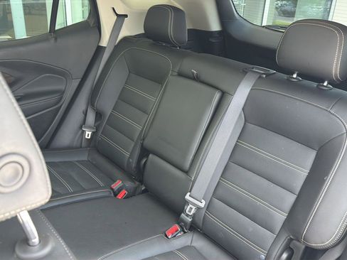 Used 2024 GMC Terrain Denali w/ Denali Premium Package AWD/4WD image 33