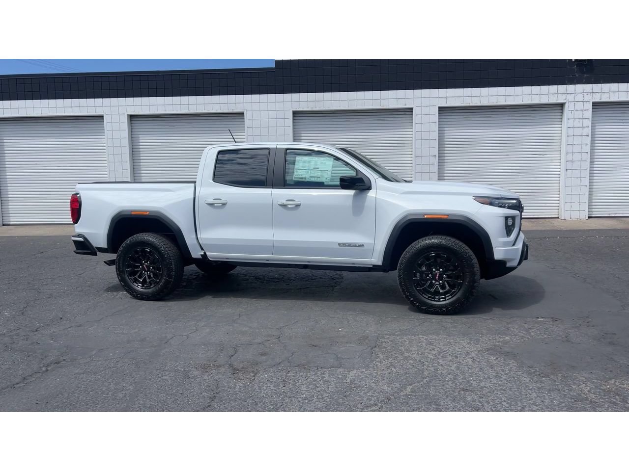 New 2026 GMC Canyon Elevation RWD image 4