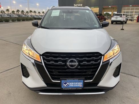 Certified 2023 Nissan Kicks SV image 6