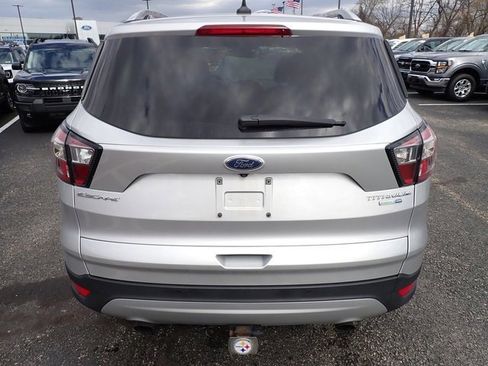 Used 2018 Ford Escape Titanium w/ Ford Safe & Smart Package image 4
