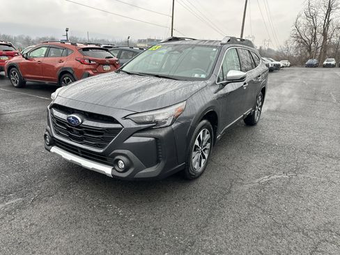 Used 2023 Subaru Outback Touring XT image 8