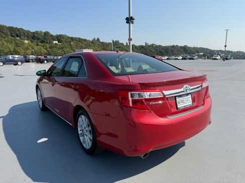 Used 2012 Toyota Camry XLE FWD image 5