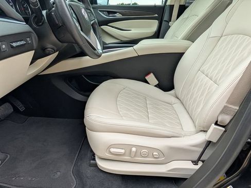 Used 2024 Buick Enclave Avenir w/ Avenir Technology Package FWD image 17