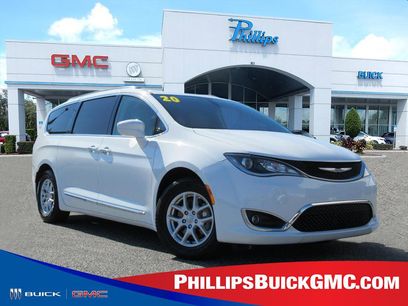 Used 2020 Chrysler Pacifica Touring-L