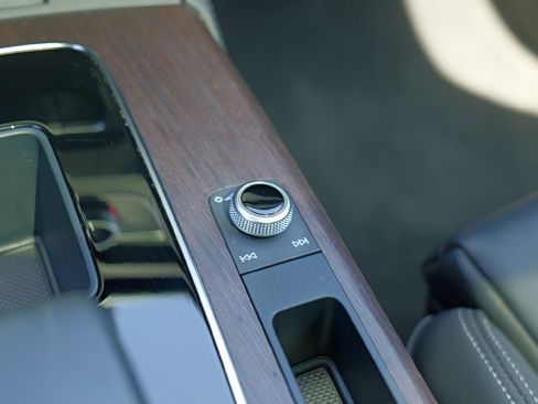 Used 2023 Audi Q5 2.0T Premium Plus image 20