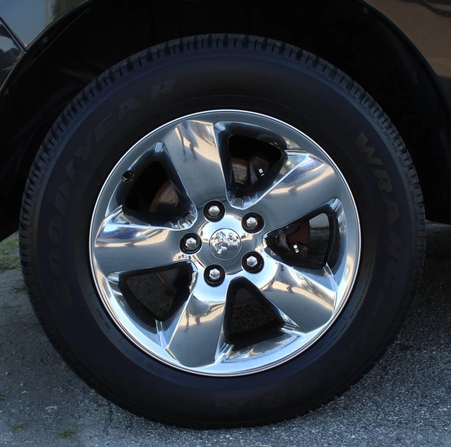 Used 2017 RAM 1500 Big Horn AWD/4WD image 9