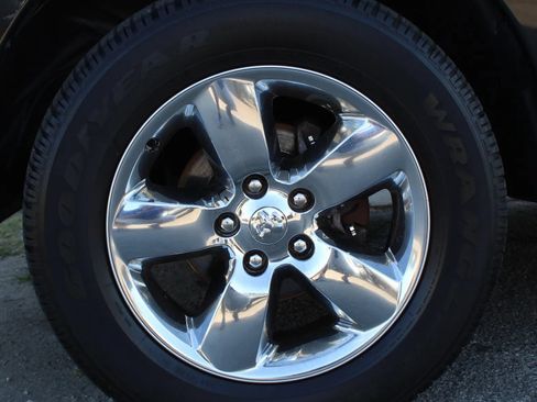 Used 2017 RAM 1500 Big Horn AWD/4WD image 9